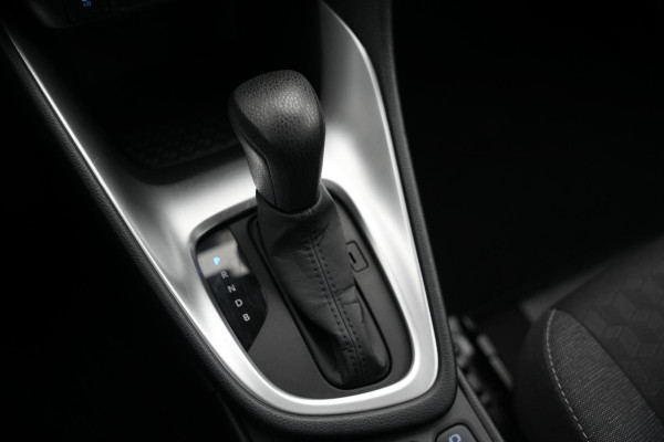 Toyota Yaris 1.5 Hybrid Comfort Navi camera, stoelverwarming assistent