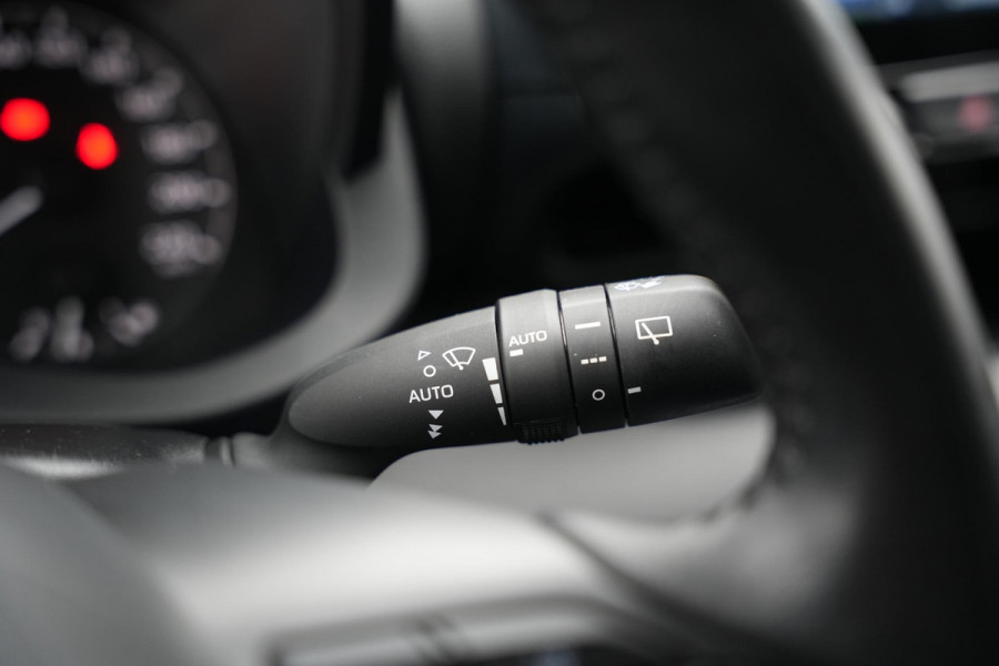 Toyota Yaris 1.5 Hybrid Comfort Navi camera, stoelverwarming assistent
