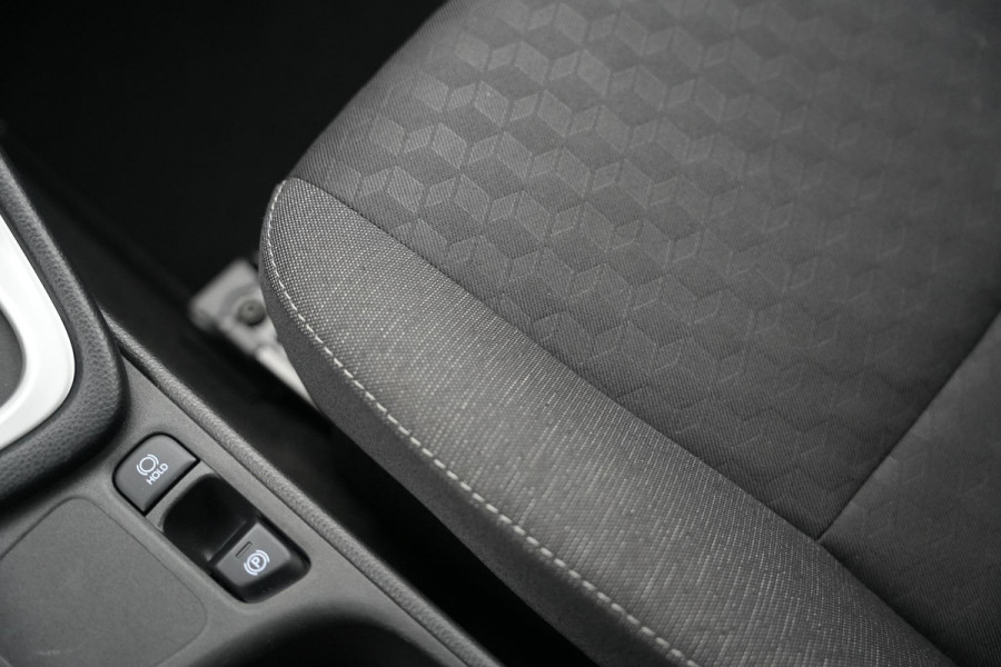 Toyota Yaris 1.5 Hybrid Comfort Navi camera, stoelverwarming assistent