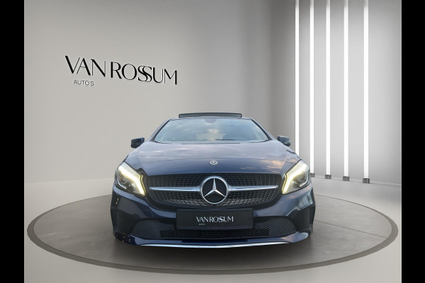 Mercedes-Benz A-Klasse A 180 Urban PANO Automaat Stoelverwarming 1e Eigenaar