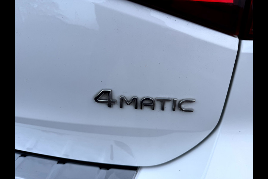 Mercedes-Benz EQB 300 4MATIC AMG Line 7-Persoons Panoramadak, 360 camera