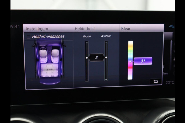 Mercedes-Benz C-Klasse 300e AMG | Panoramadak | 360 Camera | Stoelverwarming | Leder/Alcantara | Carplay | Sfeerverlichting | Park Assist | Navigatie | Full LED | PHEV | Plug In