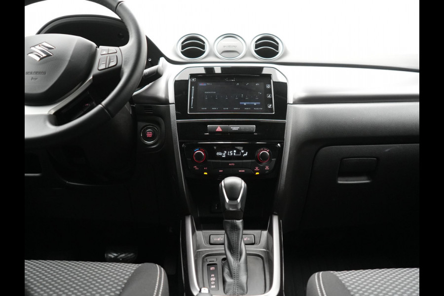 Suzuki Vitara 1.5 Hybrid Select Automaat Dealer O.H 15.055 KM | Adaptive Cruise | Keyless | LED Koplampen | Stoelverwarming | Camera | Apple Carplay | 17"L.M |