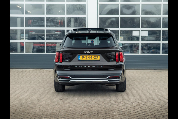 Kia Sorento 1.6 T-GDI Plug-in Hybrid 4WD ExecutiveLine 7p. | Full options | NL auto! | Alarm klasse 3 | Afn. Trekhaak l 100% onderhouden