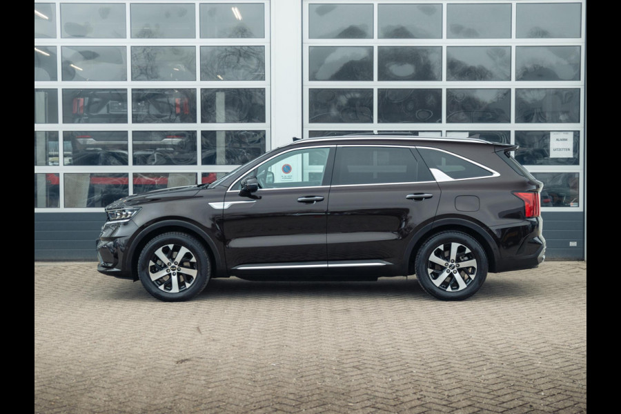 Kia Sorento 1.6 T-GDI Plug-in Hybrid 4WD ExecutiveLine 7p. | Full options | NL auto! | Alarm klasse 3 | Afn. Trekhaak l 100% onderhouden