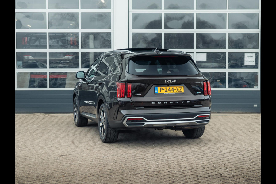 Kia Sorento 1.6 T-GDI Plug-in Hybrid 4WD ExecutiveLine 7p. | Full options | NL auto! | Alarm klasse 3 | Afn. Trekhaak l 100% onderhouden
