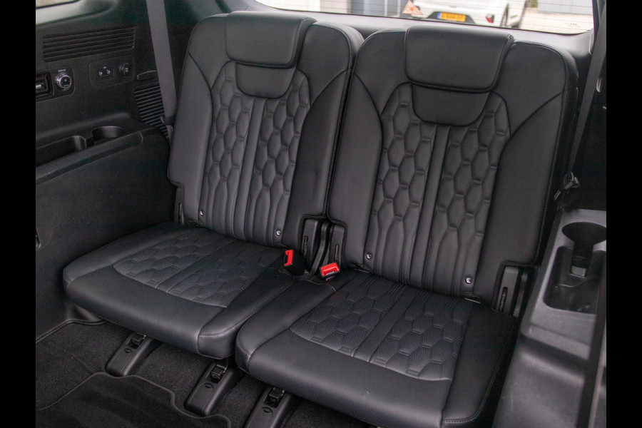 Kia Sorento 1.6 T-GDI Plug-in Hybrid 4WD ExecutiveLine 7p. | Full options | NL auto! | Alarm klasse 3 | Afn. Trekhaak l 100% onderhouden