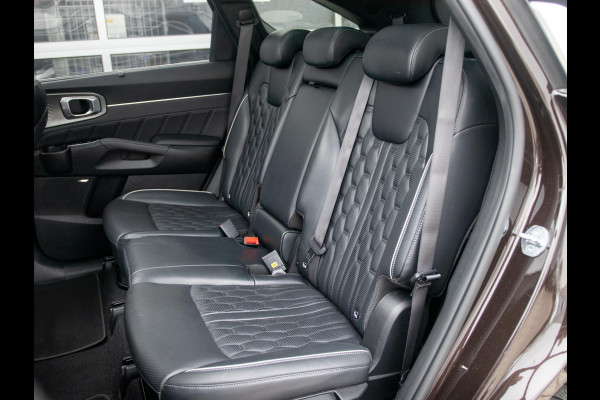 Kia Sorento 1.6 T-GDI Plug-in Hybrid 4WD ExecutiveLine 7p. | Full options | NL auto! | Alarm klasse 3 | Afn. Trekhaak l 100% onderhouden