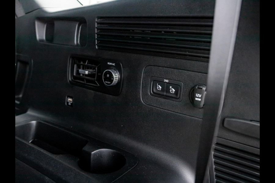 Kia Sorento 1.6 T-GDI Plug-in Hybrid 4WD ExecutiveLine 7p. | Full options | NL auto! | Alarm klasse 3 | Afn. Trekhaak l 100% onderhouden