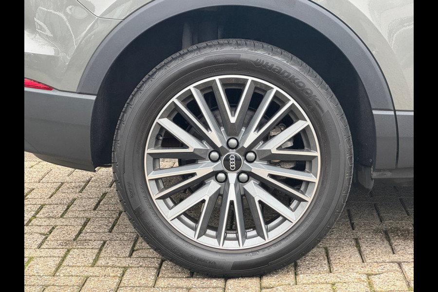 Audi Q3 45 TFSI e S-Line Edition * Navigatie * Stoelverwarming * Side Assist * Adaptieve Cruise Control *