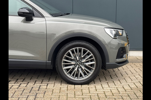 Audi Q3 45 TFSI e S-Line Edition * Navigatie * Stoelverwarming * Side Assist * Adaptieve Cruise Control *