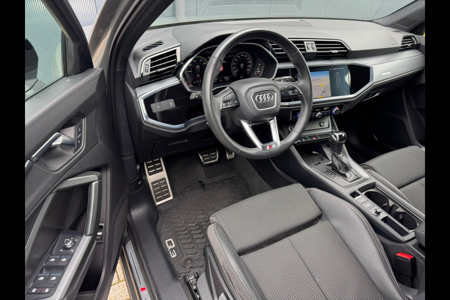 Audi Q3 45 TFSI e S-Line Edition * Navigatie * Stoelverwarming * Side Assist * Adaptieve Cruise Control *