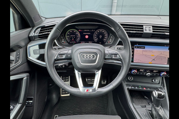 Audi Q3 45 TFSI e S-Line Edition * Navigatie * Stoelverwarming * Side Assist * Adaptieve Cruise Control *