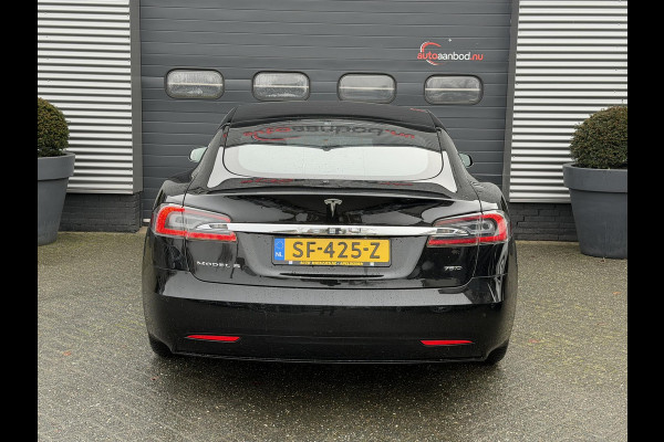 Tesla Model S 75D Base | Plaid Stuur | Auto Pilot | Panoramadak | Camera | Stoelverwarming |