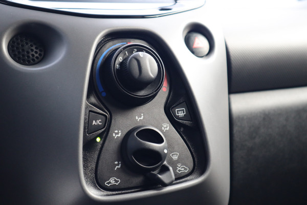 Peugeot 108 1.0 e-VTi Active | Achteruitrijcamera | Carplay |
