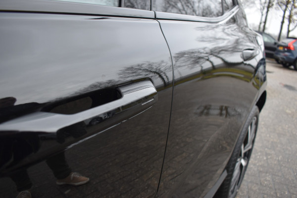 Volvo EX30 Extended Range 272PK Black Edition 69 kWh | H&K | 20" LMV | Elektr. Stoel | ACC | Camera | Blis