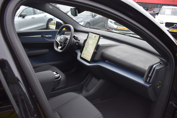 Volvo EX30 Extended Range 272PK Black Edition 69 kWh | H&K | 20" LMV | Elektr. Stoel | ACC | Camera | Blis