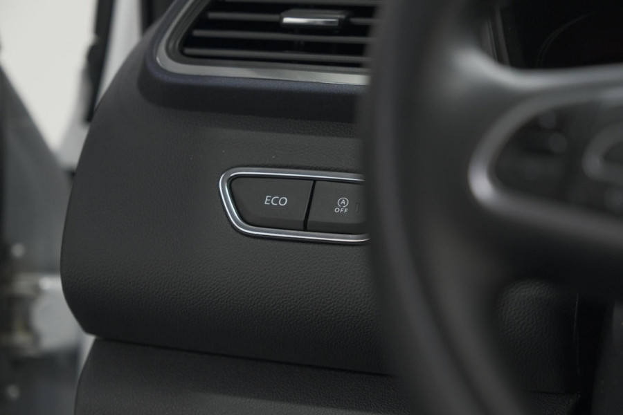 Renault Kadjar TCe 140 EDC Limited | Camera | Dodehoekdetectie | Apple Carplay | Stoelverwarming