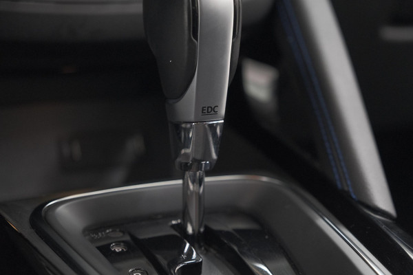 Renault Kadjar TCe 140 EDC Limited | Camera | Dodehoekdetectie | Apple Carplay | Stoelverwarming