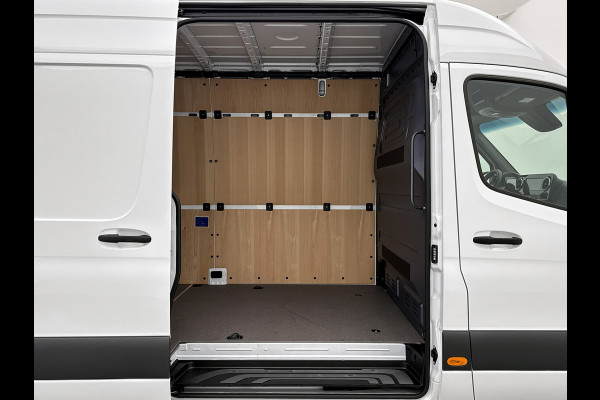 Mercedes-Benz eSprinter 314/414 L3H2 Pro 113kWh 450km actieradius DC laden 115KW Stoelverwarming Camera Betimmering