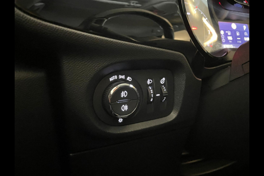 Opel Corsa 1.2 Elegance AUTOMAAT CRUISE APPLE CARPLAY LMV DRIEM VERVANGEN