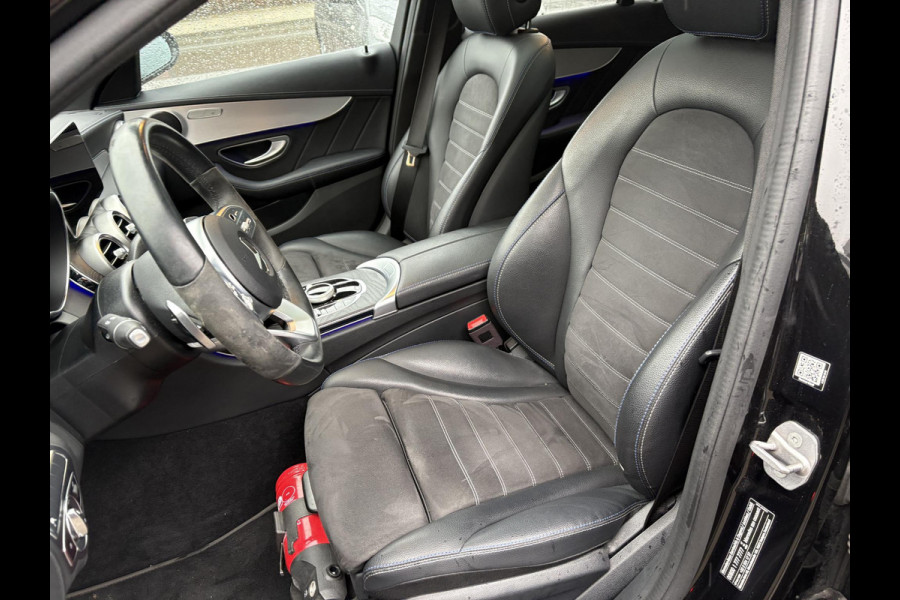 Mercedes-Benz C-Klasse Estate 300e T AMG Line | Plug-in Hybride | PHEV | Panoramadak |  Stoelverwarming | Achteruitrijcamera | Eektrisch vestelbare stoelen | Dealer onderhouden