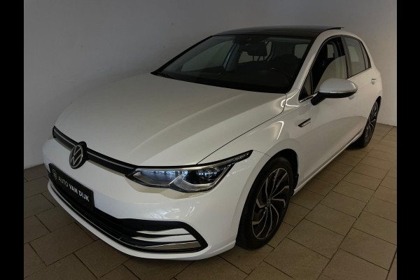 Volkswagen Golf 1.5 TSI ACT Style 150PK AIRCO CLIMA NAVI CRUISE PANO VIRT COCKPIT IQ LIGHT LED VELGEN NIEUWSTAAT