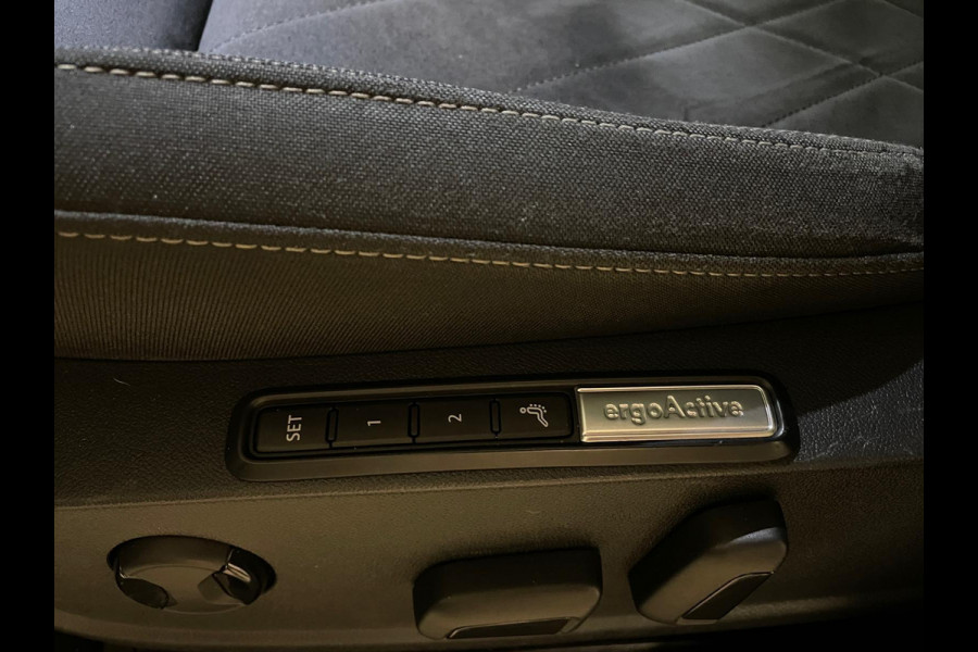 Volkswagen Golf 1.5 TSI ACT Style 150PK AIRCO CLIMA NAVI CRUISE PANO VIRT COCKPIT IQ LIGHT LED VELGEN NIEUWSTAAT