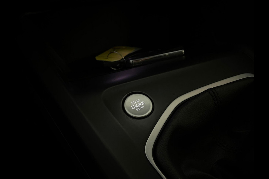 Volkswagen Golf 1.5 TSI ACT Style 150PK AIRCO CLIMA NAVI CRUISE PANO VIRT COCKPIT IQ LIGHT LED VELGEN NIEUWSTAAT