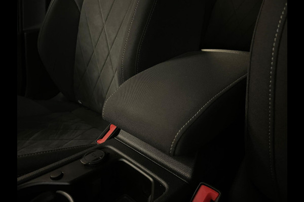 Volkswagen Golf 1.5 TSI ACT Style 150PK AIRCO CLIMA NAVI CRUISE PANO VIRT COCKPIT IQ LIGHT LED VELGEN NIEUWSTAAT