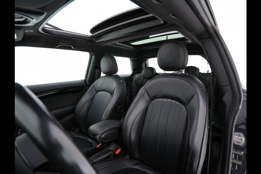 MINI Mini 2.0 Cooper S Chili JCW-Sport-Pack Aut. *PANO | LEATHER | HEAD-UP | HARMAN/KARDON | FULL-LED | JCW-EXHAUST | DAB+ | KEYLESS | NAVI-FULLMAP | CAMERA | CRUISE | AMBIENTLIGHT | SHIFTPADDLES | SPORTSEATS | UNION-JACK | 19"ALU*