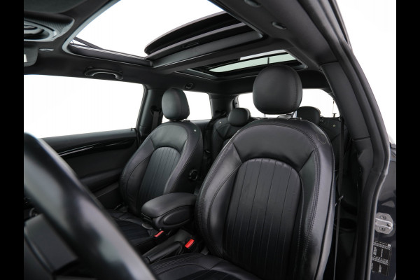 MINI Mini 2.0 Cooper S Chili JCW-Sport-Pack Aut. *PANO | LEATHER | HEAD-UP | HARMAN/KARDON | FULL-LED | JCW-EXHAUST | DAB+ | KEYLESS | NAVI-FULLMAP | CAMERA | CRUISE | AMBIENTLIGHT | SHIFTPADDLES | SPORTSEATS | UNION-JACK | 19"ALU*