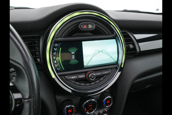 MINI Mini 2.0 Cooper S Chili JCW-Sport-Pack Aut. *PANO | LEATHER | HEAD-UP | HARMAN/KARDON | FULL-LED | JCW-EXHAUST | DAB+ | KEYLESS | NAVI-FULLMAP | CAMERA | CRUISE | AMBIENTLIGHT | SHIFTPADDLES | SPORTSEATS | UNION-JACK | 19"ALU*