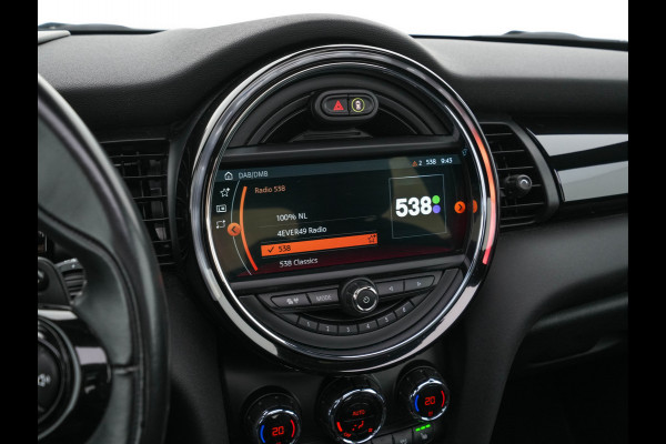 MINI Mini 2.0 Cooper S Chili JCW-Sport-Pack Aut. *PANO | LEATHER | HEAD-UP | HARMAN/KARDON | FULL-LED | JCW-EXHAUST | DAB+ | KEYLESS | NAVI-FULLMAP | CAMERA | CRUISE | AMBIENTLIGHT | SHIFTPADDLES | SPORTSEATS | UNION-JACK | 19"ALU*