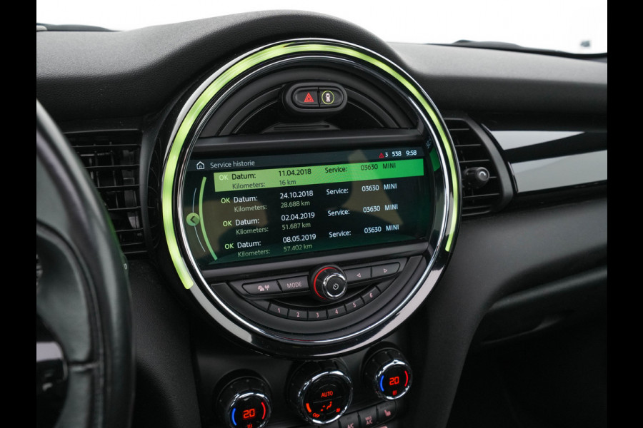 MINI Mini 2.0 Cooper S Chili JCW-Sport-Pack Aut. *PANO | LEATHER | HEAD-UP | HARMAN/KARDON | FULL-LED | JCW-EXHAUST | DAB+ | KEYLESS | NAVI-FULLMAP | CAMERA | CRUISE | AMBIENTLIGHT | SHIFTPADDLES | SPORTSEATS | UNION-JACK | 19"ALU*