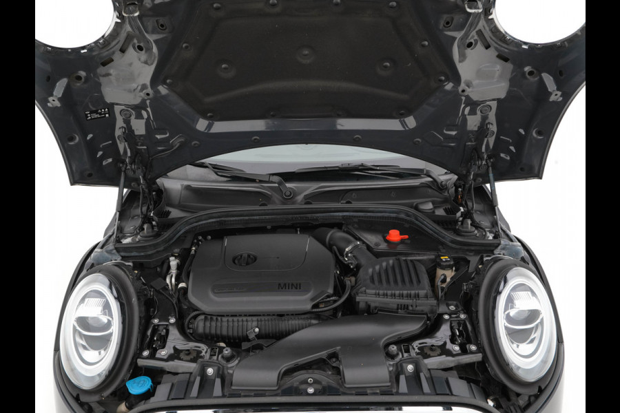 MINI Mini 2.0 Cooper S Chili JCW-Sport-Pack Aut. *PANO | LEATHER | HEAD-UP | HARMAN/KARDON | FULL-LED | JCW-EXHAUST | DAB+ | KEYLESS | NAVI-FULLMAP | CAMERA | CRUISE | AMBIENTLIGHT | SHIFTPADDLES | SPORTSEATS | UNION-JACK | 19"ALU*