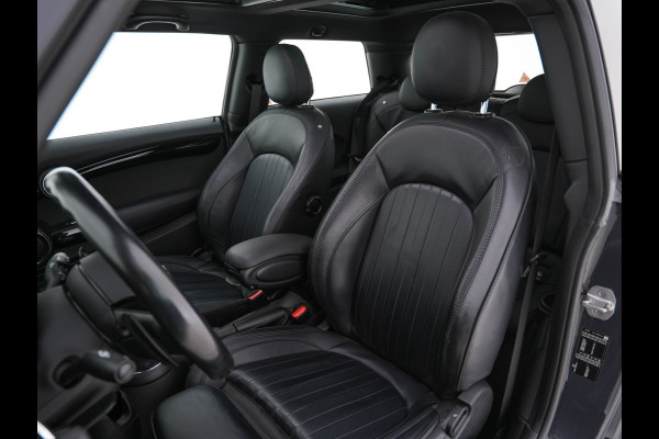 MINI Mini 2.0 Cooper S Chili JCW-Sport-Pack Aut. *PANO | LEATHER | HEAD-UP | HARMAN/KARDON | FULL-LED | JCW-EXHAUST | DAB+ | KEYLESS | NAVI-FULLMAP | CAMERA | CRUISE | AMBIENTLIGHT | SHIFTPADDLES | SPORTSEATS | UNION-JACK | 19"ALU*