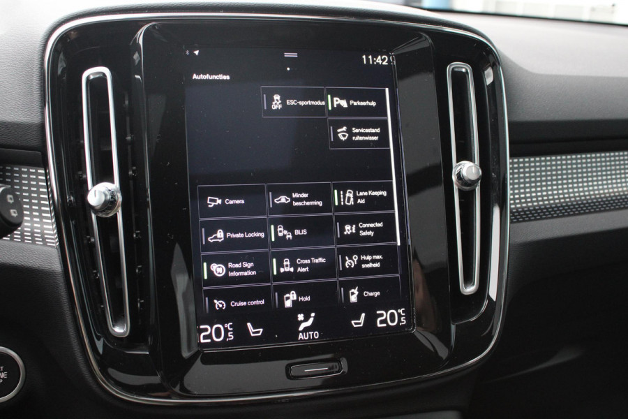 Volvo XC40 1.5 T5 Recharge R-Design | Harman/Kardon | Adaptive Cruise Control | Stoelverwarming | Panorama Dak | Camera | Navigatie | Lederen Bekleding | Electrische Klep |
