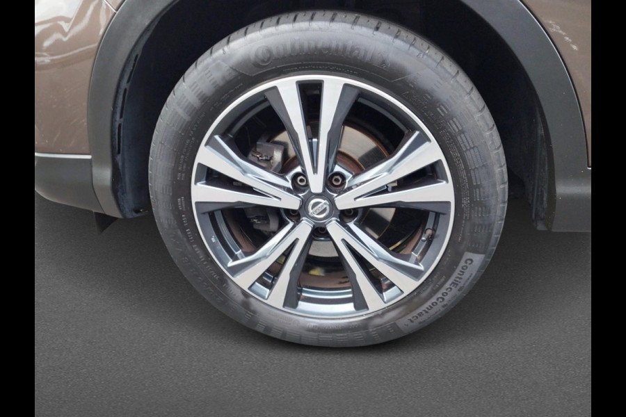 Nissan QASHQAI 1.6 N-Connecta | Trekhaak | Stoelverwarming Half leder | 360 Camera | Comfort pakket