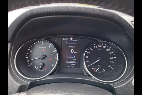 Nissan QASHQAI 1.6 N-Connecta | Trekhaak | Stoelverwarming Half leder | 360 Camera | Comfort pakket