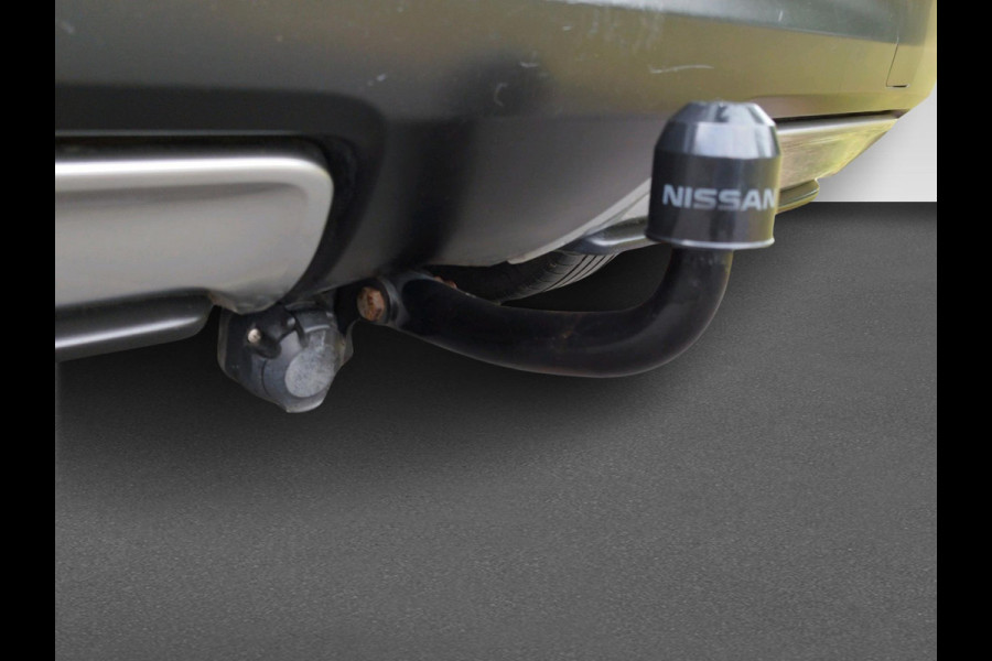 Nissan QASHQAI 1.6 N-Connecta | Trekhaak | Stoelverwarming Half leder | 360 Camera | Comfort pakket