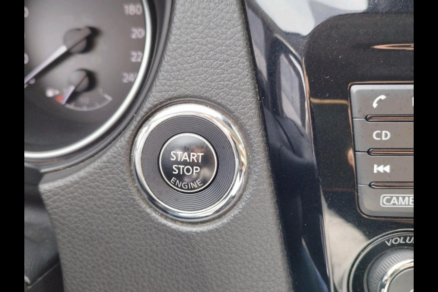 Nissan QASHQAI 1.6 N-Connecta | Trekhaak | Stoelverwarming Half leder | 360 Camera | Comfort pakket