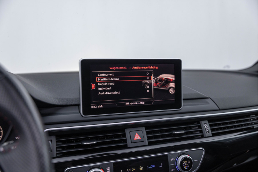 Audi A4 Avant 2.0 TFSI 190pk S-line Pano 19" B&O Virtual