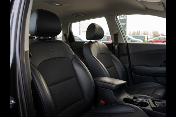 Kia Niro 1.6 GDi Hybrid DynamicLine | Navigatie | Parkeersensoren | adaptieve Cruise Control | Camera | Carplay | Clima