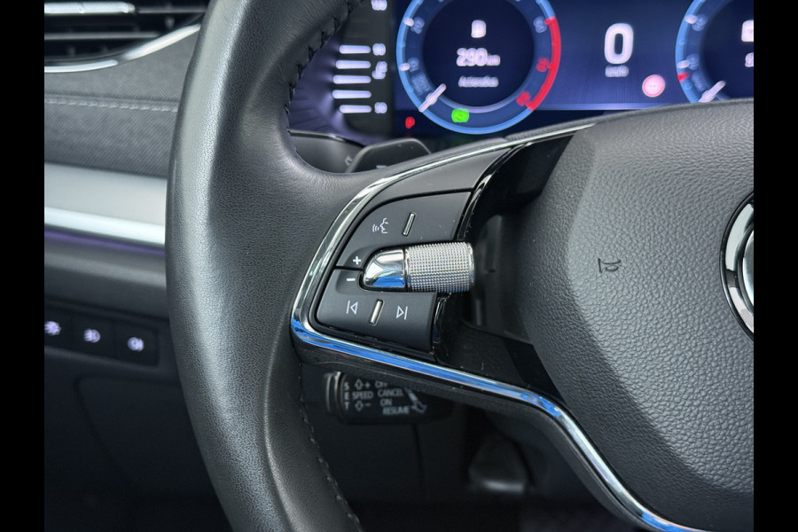 Škoda Octavia 1.0 e-TSI Automaat Trekhaak Adap.Cruise Camera Navi Ecc Apple Carplay Android Auto Virtual Cockpit Business Edition Plus Elek.Achterklep Stoelverwarming voor+achter Lmv DAB Led Keyless advanced Dodehoek detector 1e Eigenaar Origineel Nederlandse Auto Mild-Hybrid
