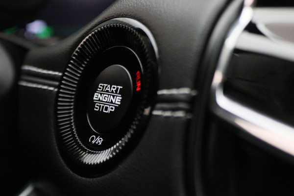 Jeep Compass 4xe 240 Plug-in Hybrid Electric S Leer, 360° Camera, Alpine Sound, ACC, Gekoelde Stoelen, Apple Carplay, 19''