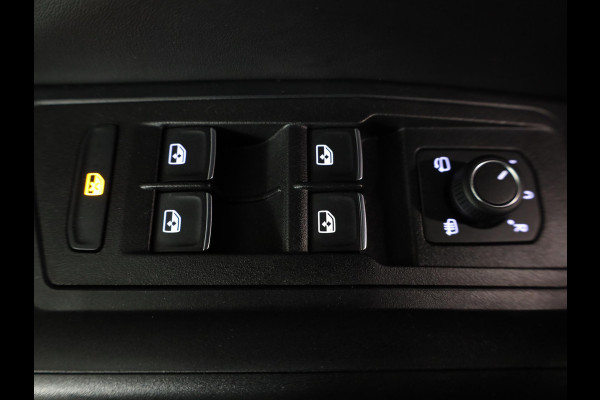Volkswagen T-Roc 1.5 TSI R-Line 150 PK DSG | Navigatie | Trekhaak afneembaar | ErgoActive Stoel Pakket | Parkeercamera |