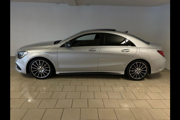 Mercedes-Benz CLA-Klasse 200 AMG LINE PANO AIRCO CLIMA NAVI CRUISE BLUETOOTH CAMERA AMBI LIGHT STOELVERW TREKHAAK PRIVACYGLAS