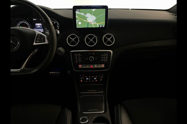 Mercedes-Benz CLA-Klasse 200 AMG LINE PANO AIRCO CLIMA NAVI CRUISE BLUETOOTH CAMERA AMBI LIGHT STOELVERW TREKHAAK PRIVACYGLAS