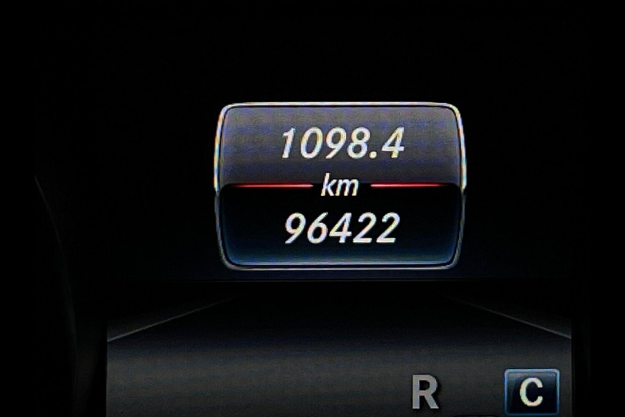 Mercedes-Benz CLA-Klasse 200 AMG LINE PANO AIRCO CLIMA NAVI CRUISE BLUETOOTH CAMERA AMBI LIGHT STOELVERW TREKHAAK PRIVACYGLAS